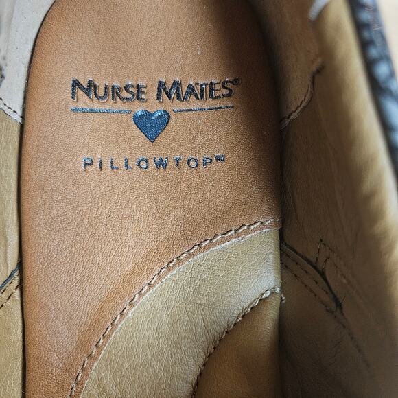 Nurse Mates BRYAR Pillow Top Clogs Black Dark Grey Paisley Patent Leather Sz 8 M - Picture 4 of 7